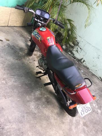 Moto em ótimo estado tenho documentos apenas venda ! - Foto 5
