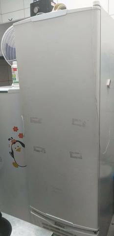 Freezer refrigerador gelopar porta cega 220v - Foto 2