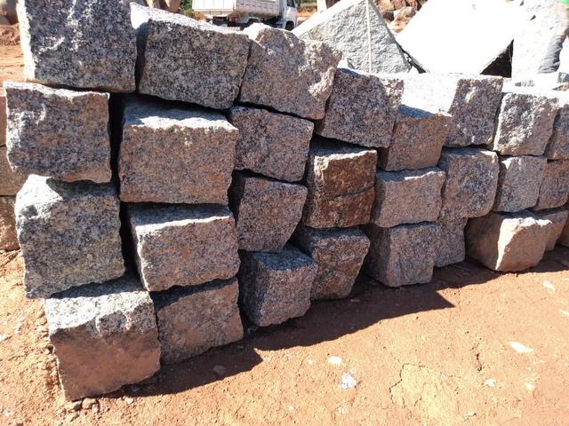 Vende se cabeças de pedras, lascas de pedra, e todos materiais semelhantes!! - Foto 2