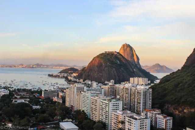 3 Quartos - Botafogo - Vista p/ Cristo e Pão de Açúcar - Andar alto - Foto 2