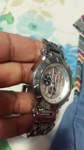 Relogio suisso GUESS.MUITO TOP - Foto 2
