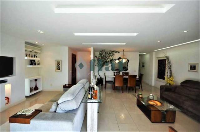 Apartamento à venda com 3 dormitórios cod:FLAP30088 - Foto 3