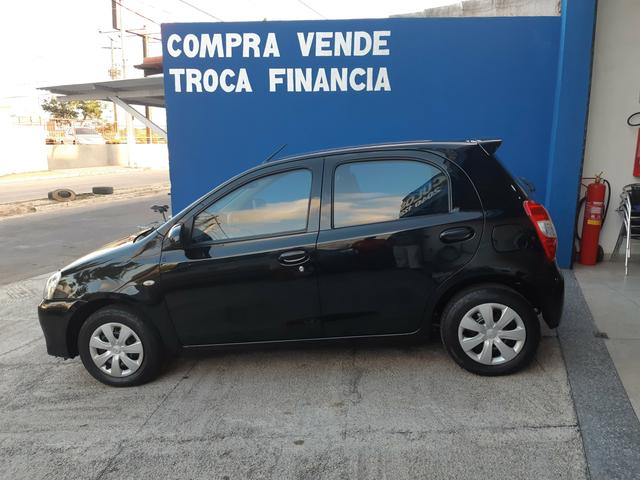 Etios 2016 - Foto 2
