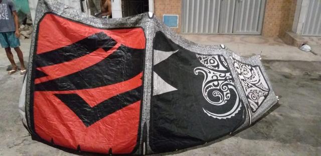 Vendo kitesurf TAM. 10m 2013 estalando!