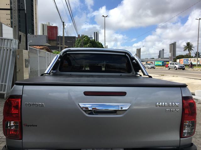 Hilux SRX 17/17 muito nova - Foto 10