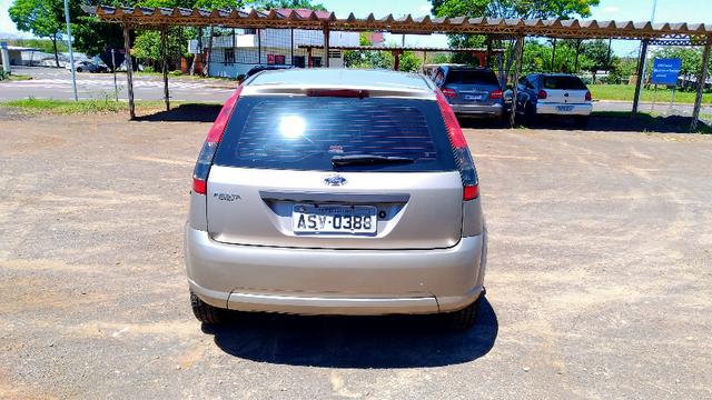 Fiesta 2011 1.0 Hatch - Foto 6
