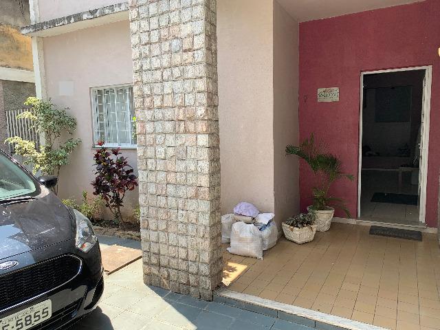 Ótima Casa Olaria Frente de Rua com Terraço e Anexo nos Fundos - Foto 3