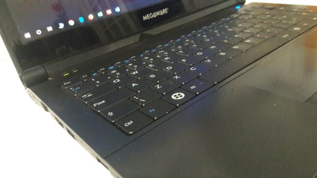 Notebook megaware bom estado - Foto 2