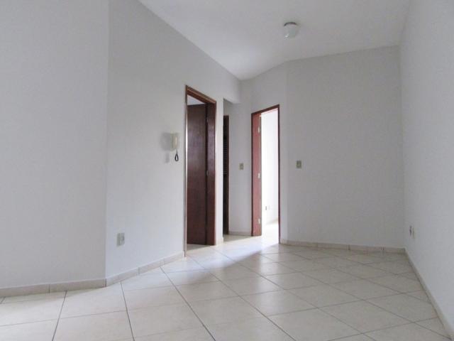Apartamento para alugar com 2 dormitórios em Centro, Divinopolis cod:19282