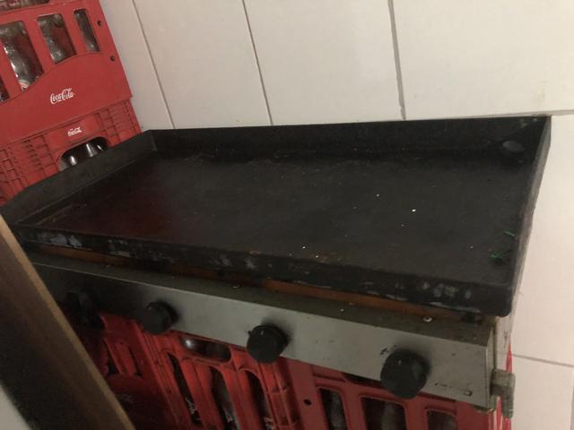 Chapa de lanche Venâncio semi nova 550,00