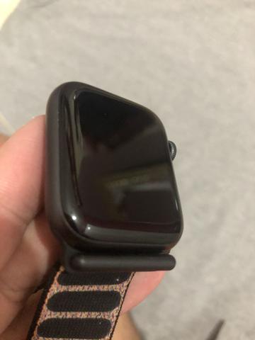 Vende-se apple watch series 4 44mm