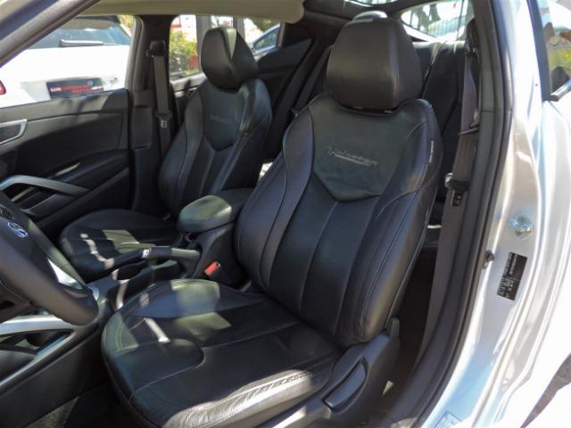 Hyundai Veloster 1.6 2012 50.000 km - Foto 6
