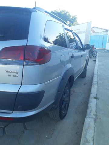 Pálio Trekking 1.6 Flex Completa 2016 - Foto 10