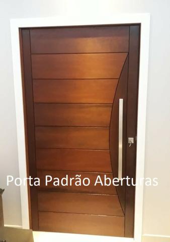 Porta de entrada Pivotante - Foto 2