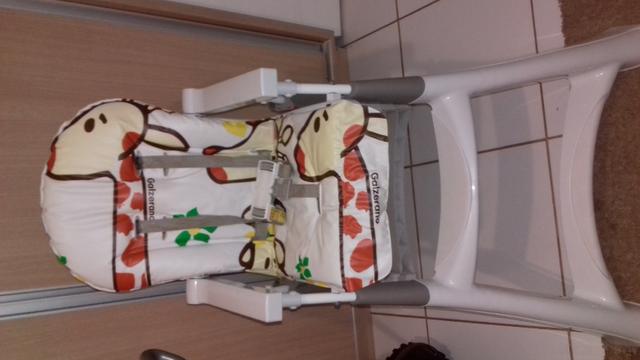Vendo cadeira de alimentação - Foto 5