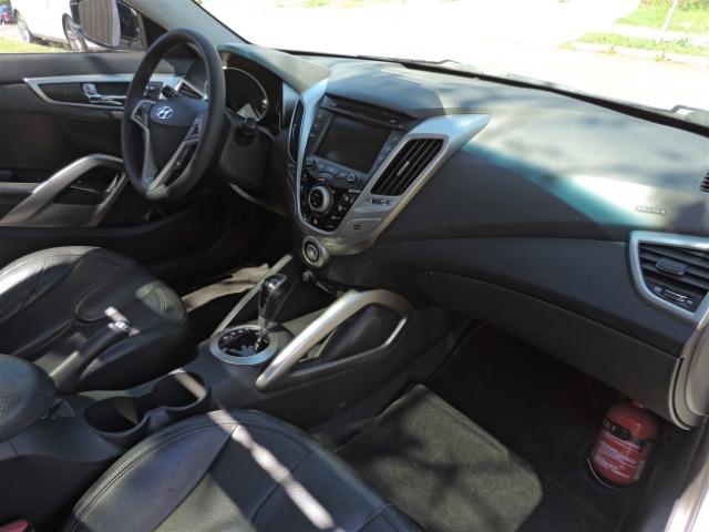 Hyundai Veloster 1.6 2012 50.000 km - Foto 7