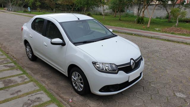 Lindo Logan 2016 1.6 EasyR automático novo troco e financio - Foto 3