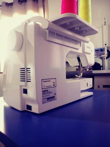 Maquina de costura Patchwork Quilt Brother Innov-ís Qc-1000 - Foto 4