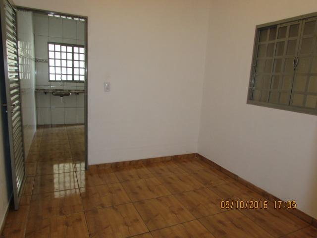 Alugo casa e kitinete no Senador Canedo - Foto 11