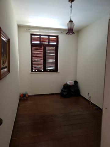 Casa com 4/4 e 630m² no Itaigara! - Foto 2