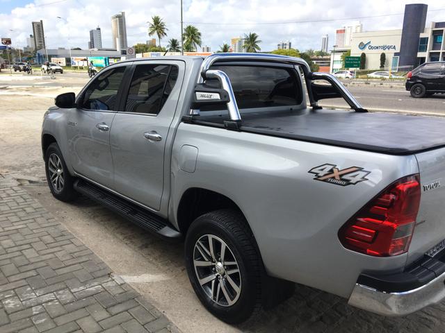 Hilux SRX 17/17 muito nova - Foto 9