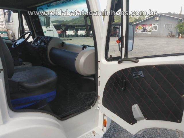 Agrale 9200 MWM Turbo Intercooler Cabine Leito Baú 6,20m - Foto 13