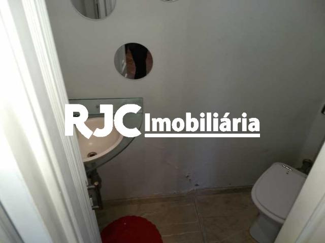 Excelente Localização ! Colado ao Largo da Segunda feira 2 Quartos 97 Metros - Foto 17