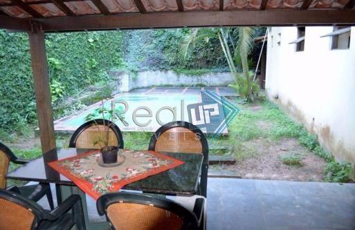 Casa no cosme velho, projeto moderno, jardins piscina, oportunidade, visita imediata - Foto 5