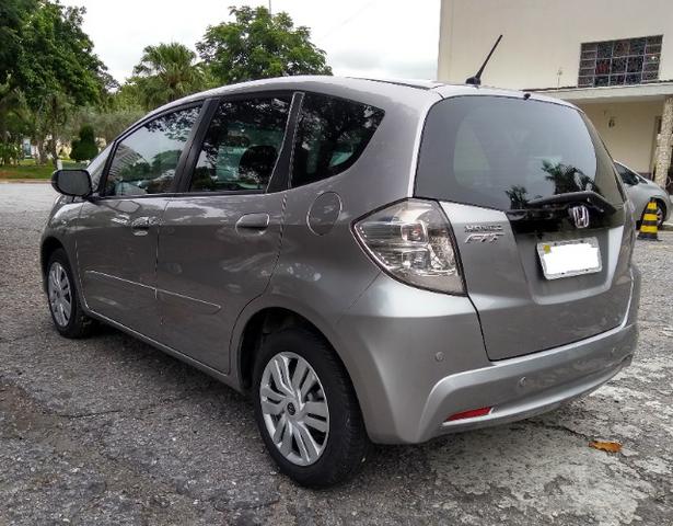 Honda FIT automático 1.4 Flex 2014 Kit multimídia TV digital - Ótimo Estado - Foto 3
