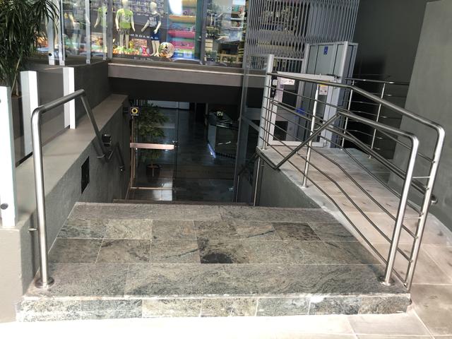 Sala Comercial Bem Localizada - Foto 18