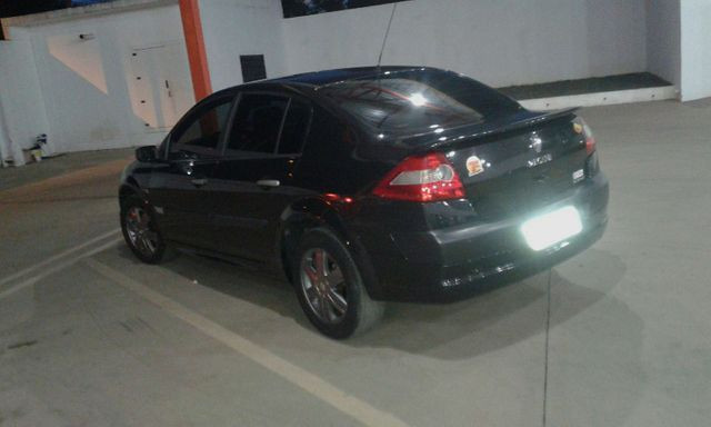 Megane extreme esportivos 2.0 aut empecavel - Foto 7
