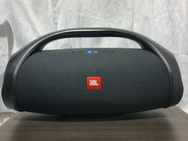 jbl boombox olx
