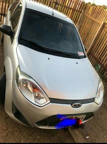 FORD FIESTA SEDAN TODO REVISADO