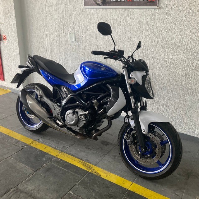 SUZUKI GLADIUS 650