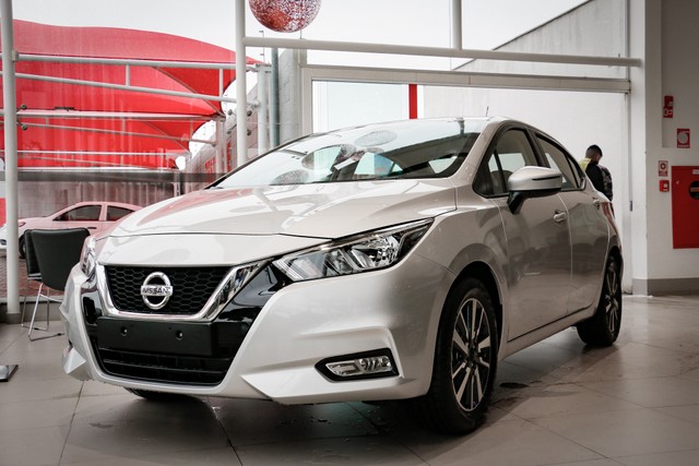 NISSAN VERSA ADVANCE 1.6  FLEX   AUT 