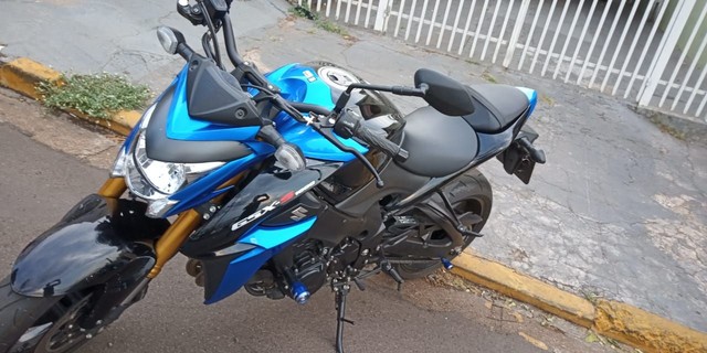 GSXS 18/19 1.000 CILINDRADAS U-DONO APENAS  4,300  KMS RODADOS ZERA.