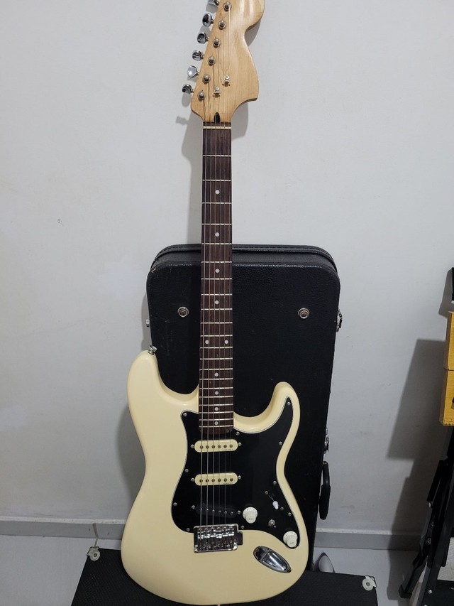 squier affinity olx