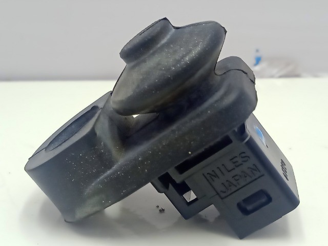 10401 Sensor Interruptor Porta Aberta Luz Subaru Impreza 08 A 12 - Foto 4