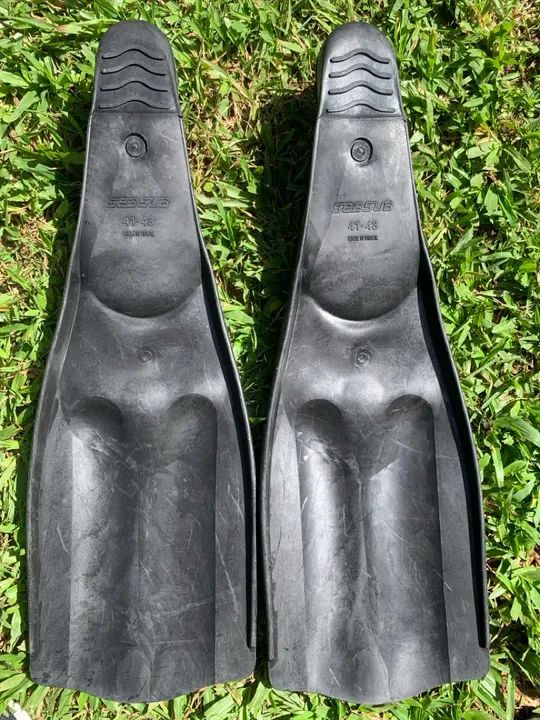 Nadadeira SEASUB preta 41/43 - Foto 2