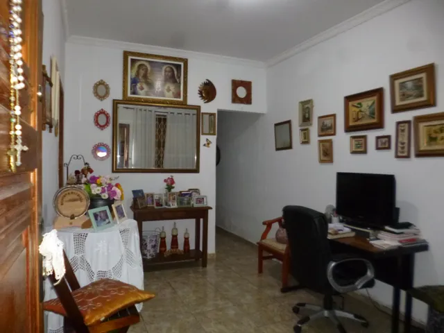 Andaraí J B D Mesquita vila duplex 2 salões 4 banhe 6 qts suíte blindex quintal lavanderia