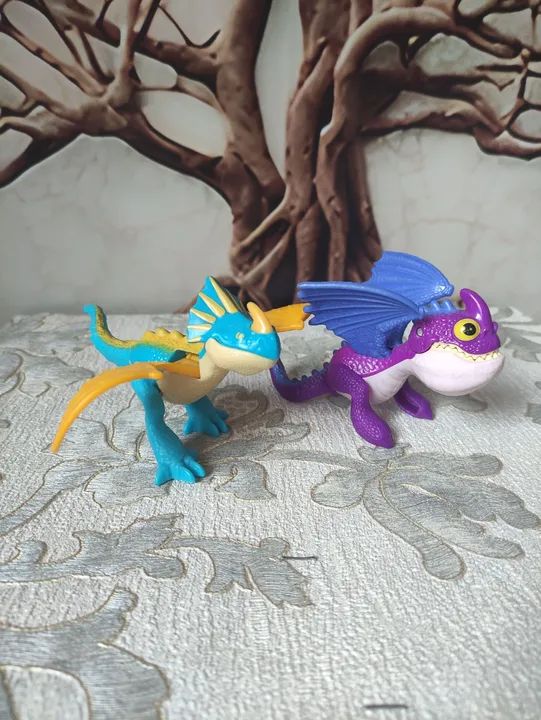  Dragões Baby Scuttleclaw e Stormfly - Como Treinar o Seu Dragão - Foto 2