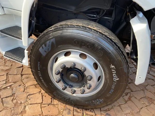 VW 35.300 6x2 - Foto 9