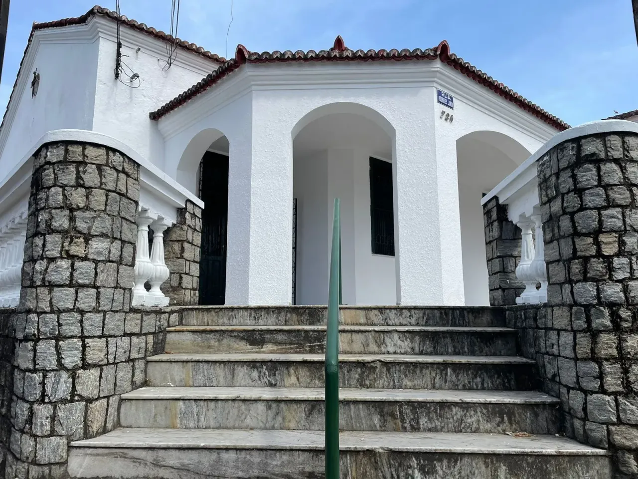 Oferta Imperdível !! Casa com Localização Exclusiva na Aldeota !! Perfeita para Seu Empree