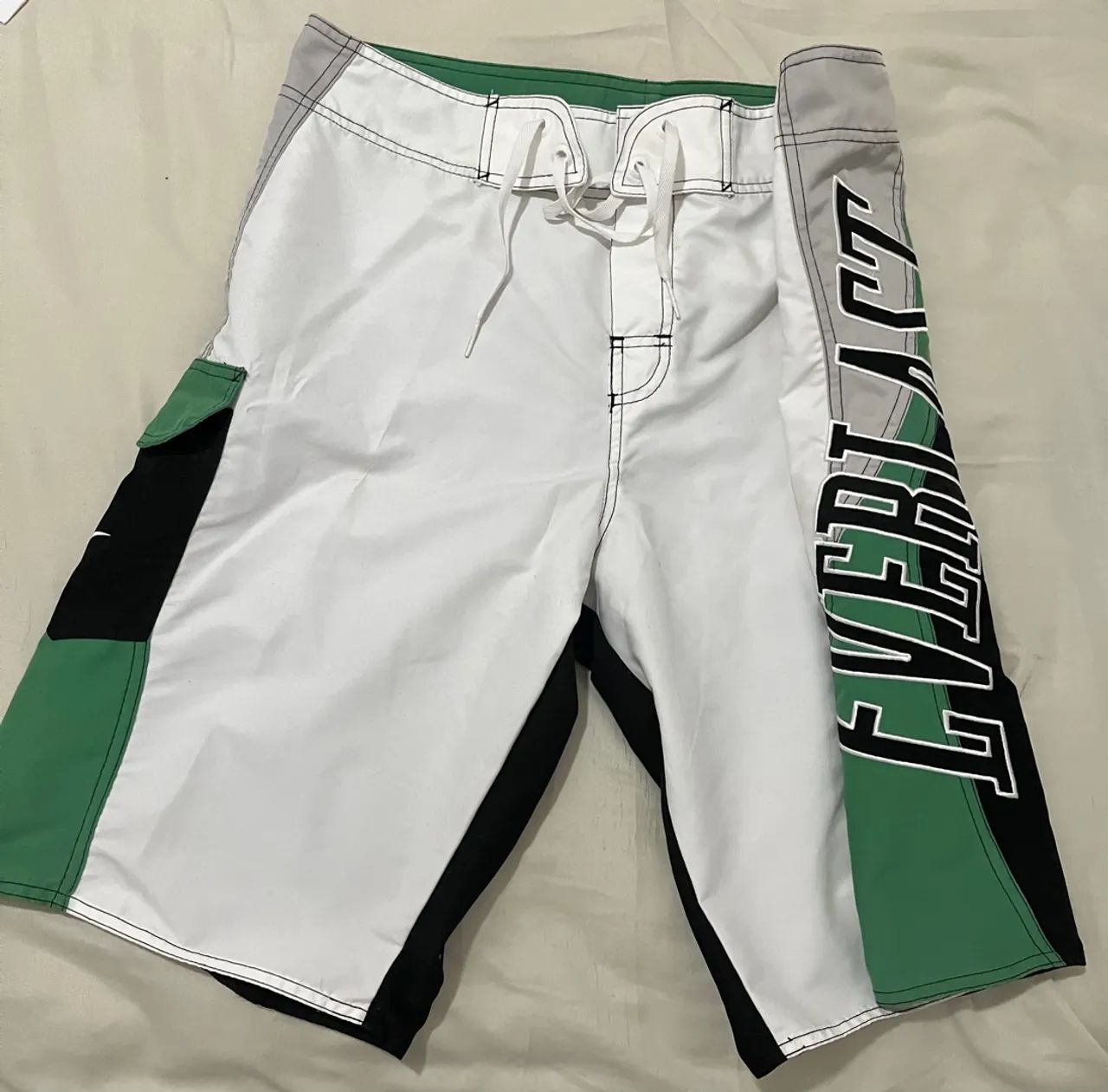 Bermudas Everlast & BadBoy novas tamanho - Foto 3