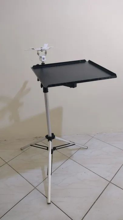 Tripé Notebook+ Projetor Retrátil 2m - Foto 2