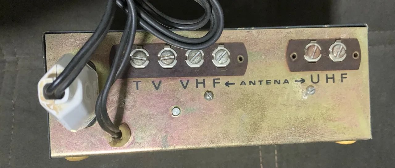 Conversor antigo Acoplador de Antena VHF/UHF para TV - Foto 2