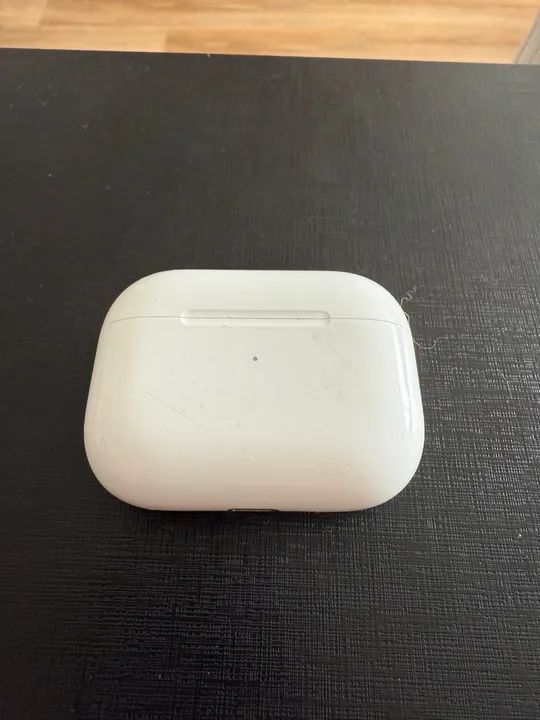 Apple AirPods Pro (1 geração)