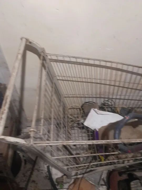 Carrinho de compras em metal - Foto 2