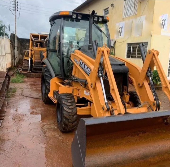 Retroescavadeira case 580N ano 2016 - Foto 2