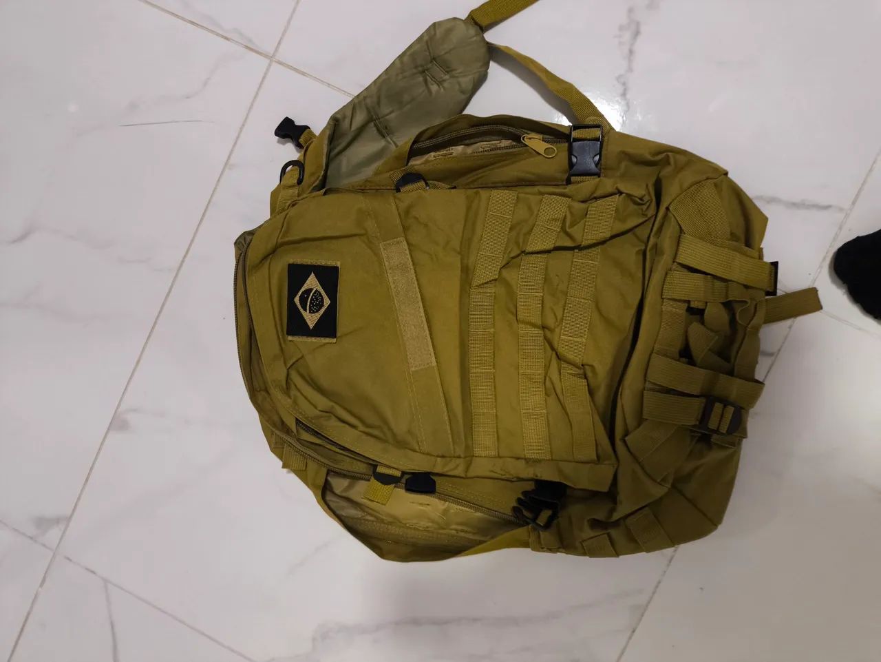 Mochila Tática Militar - Bege - Foto 3